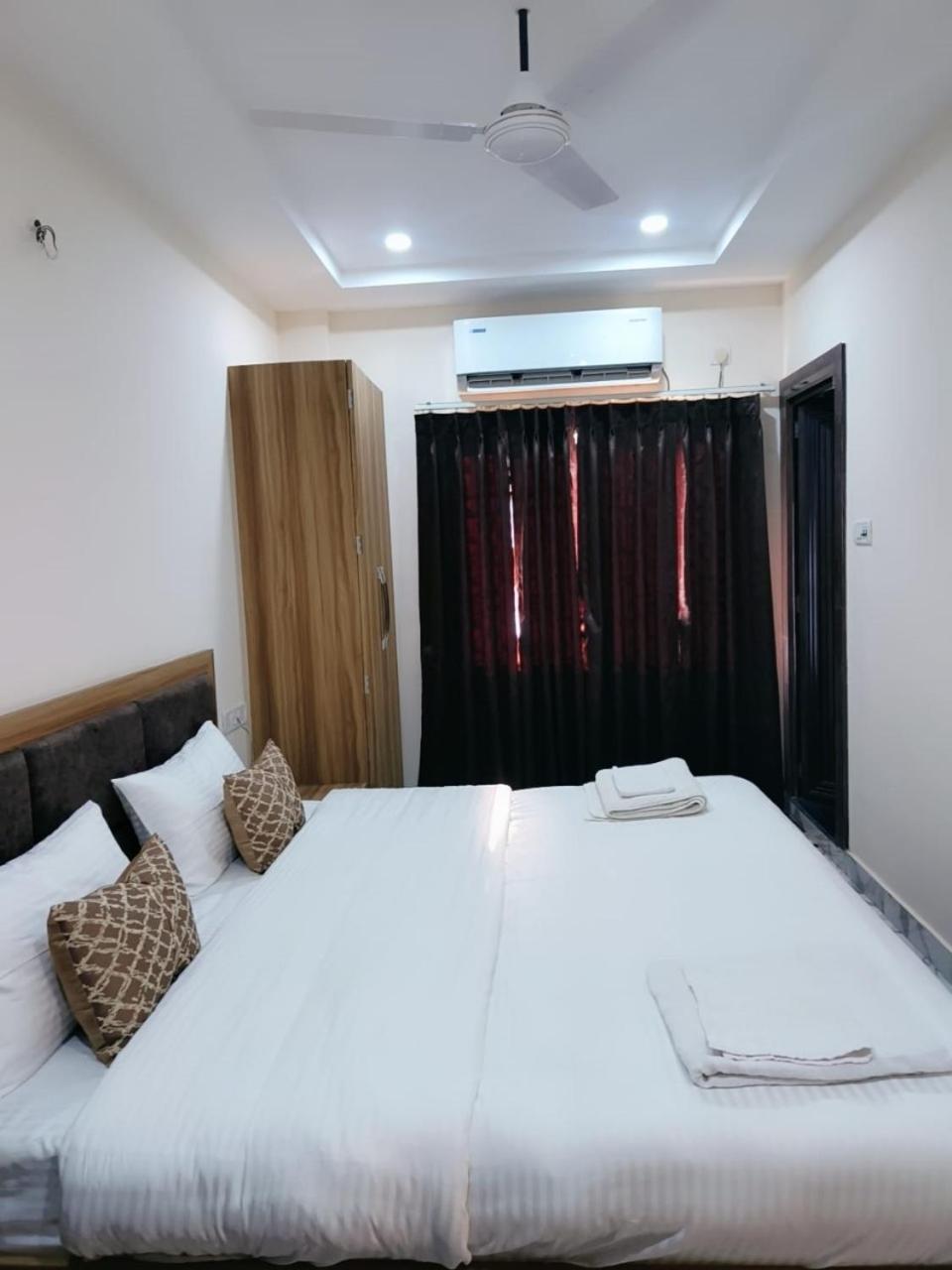 Nandi Retreat Homestay Benares Buitenkant foto
